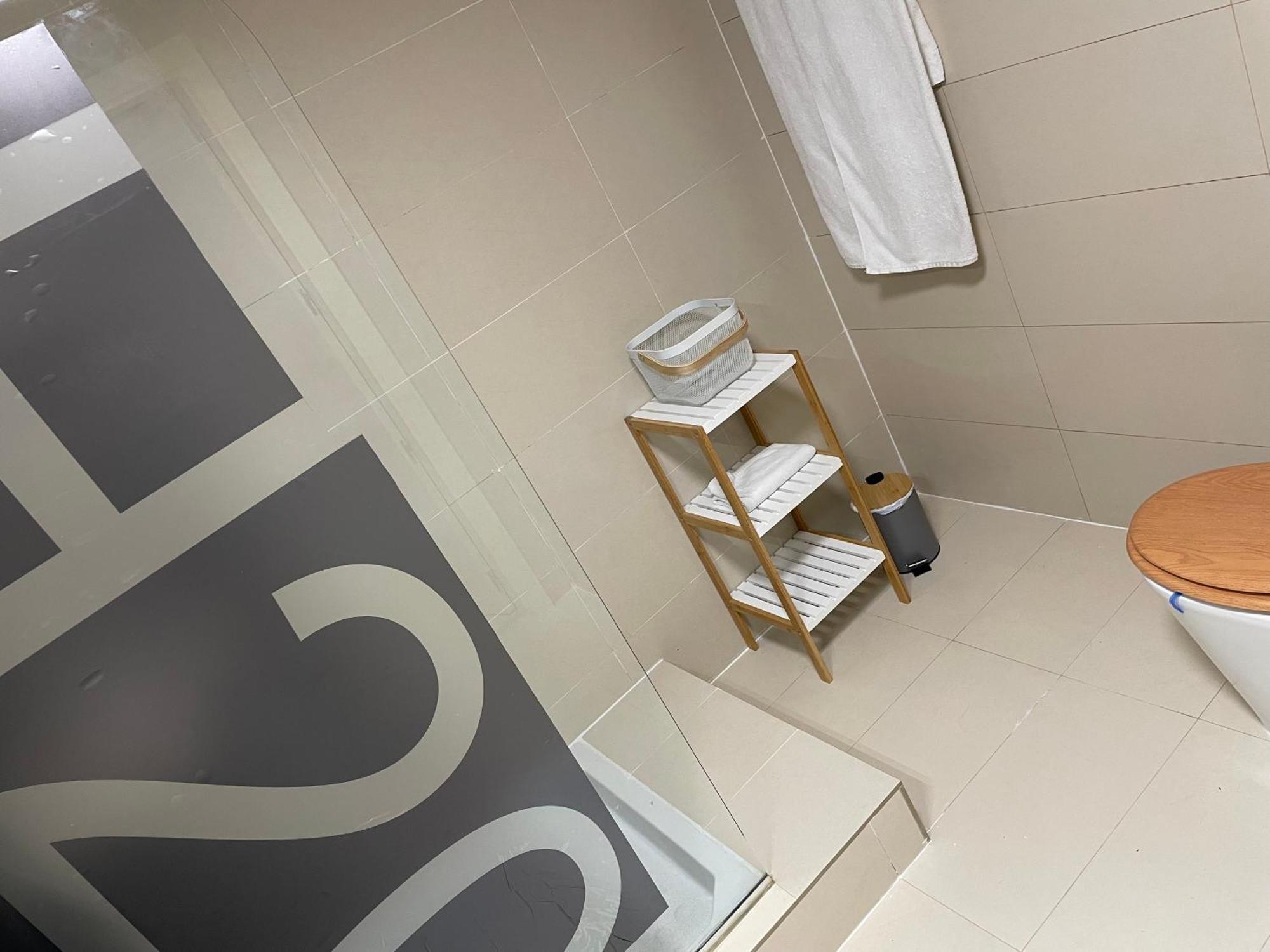 Criteriahome! Nice&Easy Madrid Luaran gambar